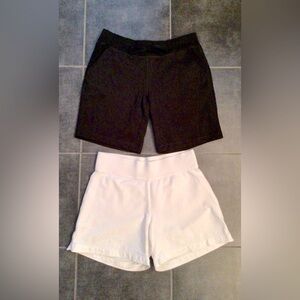 Set of 2 Black & White Stretch Cotton Shorts - US Small